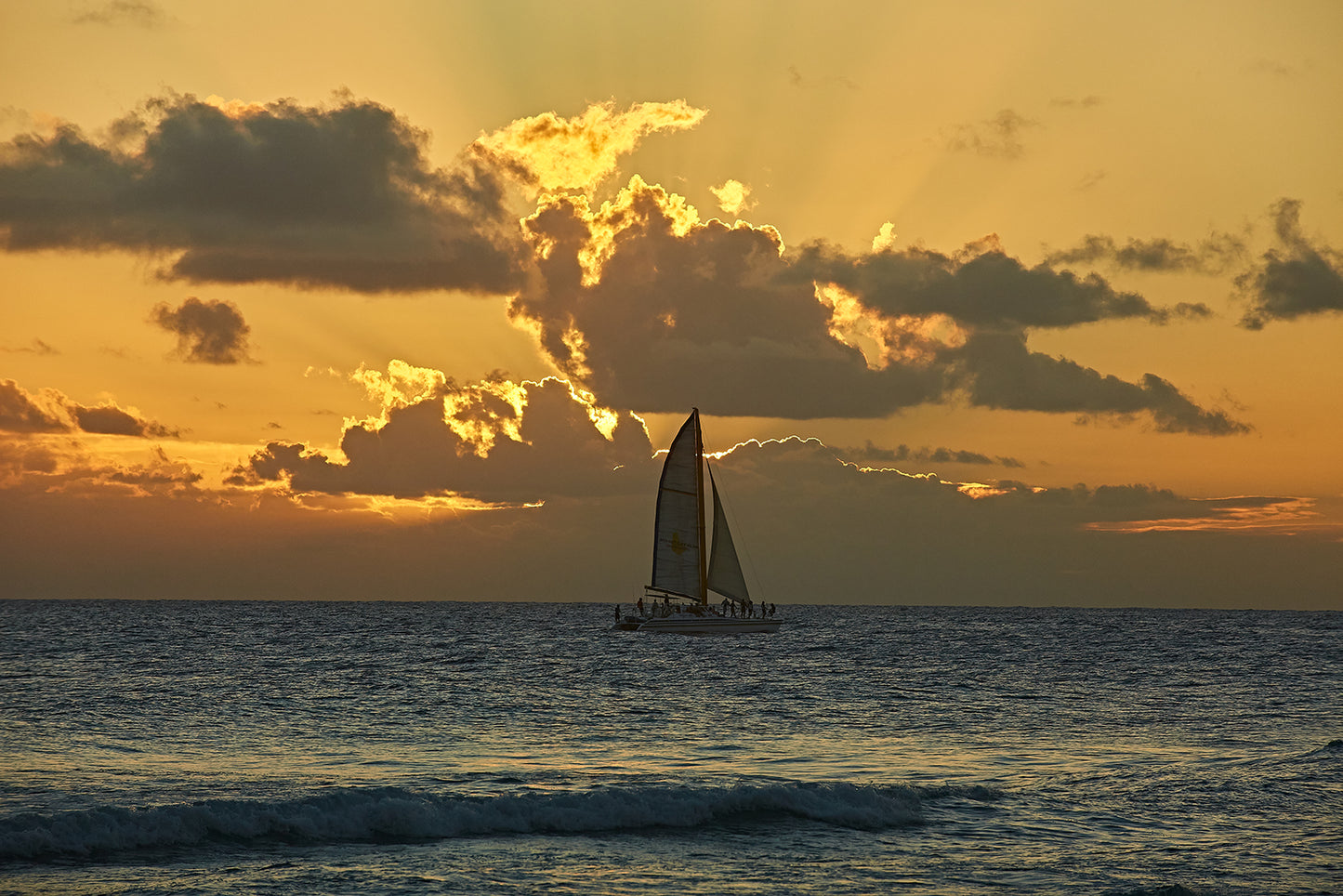 Certificate of Authenticity:
Artwork Title: 5_Barbados_Caribbean Light 60x40
Series: Barbados
Artist: Marcus Luconi
Year of Capture: 2013
Location: Barbados
Original Medium: Digital 35mm
Camera: Canon 5D
Print: Fine art archival pigment print
Edition: [número da edição]