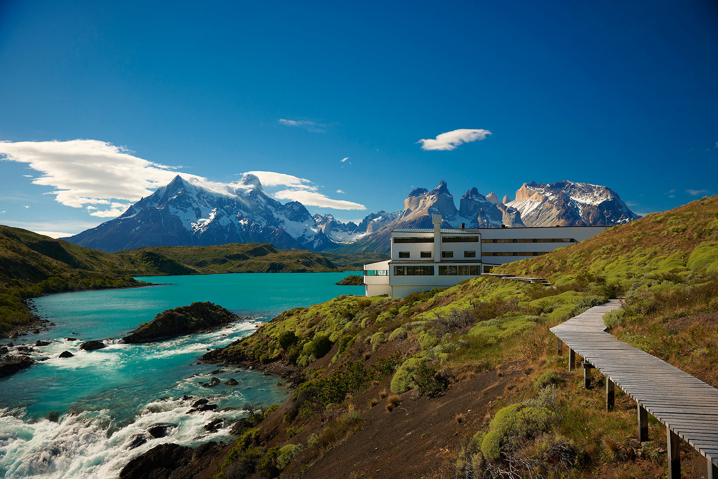 01_Glacial Grey_Torres De lPaine, Chile_60x40cm